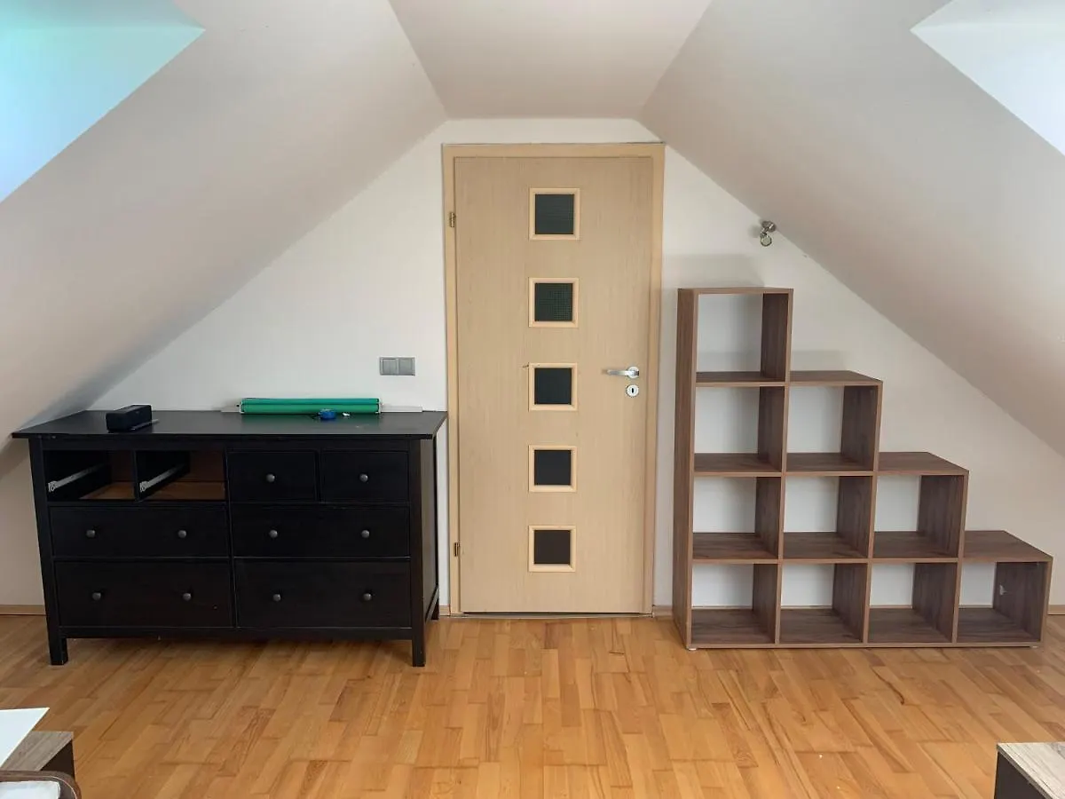 بيت ضيافة Apartmany City 2 اوسترافا